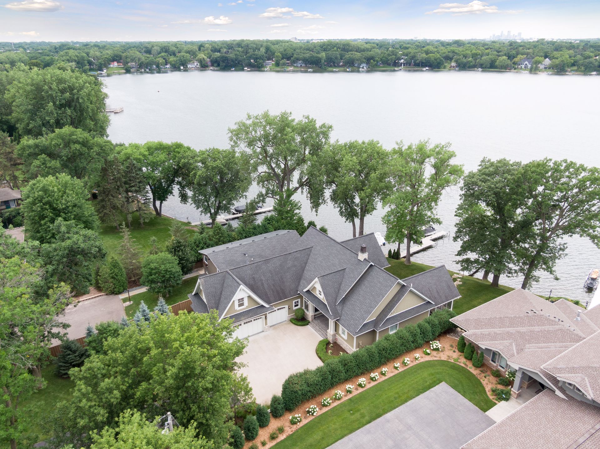 3167 Shoreline Lane, Arden Hills, MN 55112 | Kim Ziton